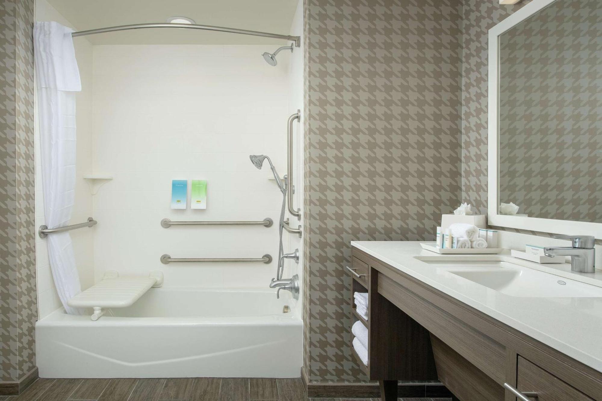 Home2 Suites By Hilton Edison Ngoại thất bức ảnh