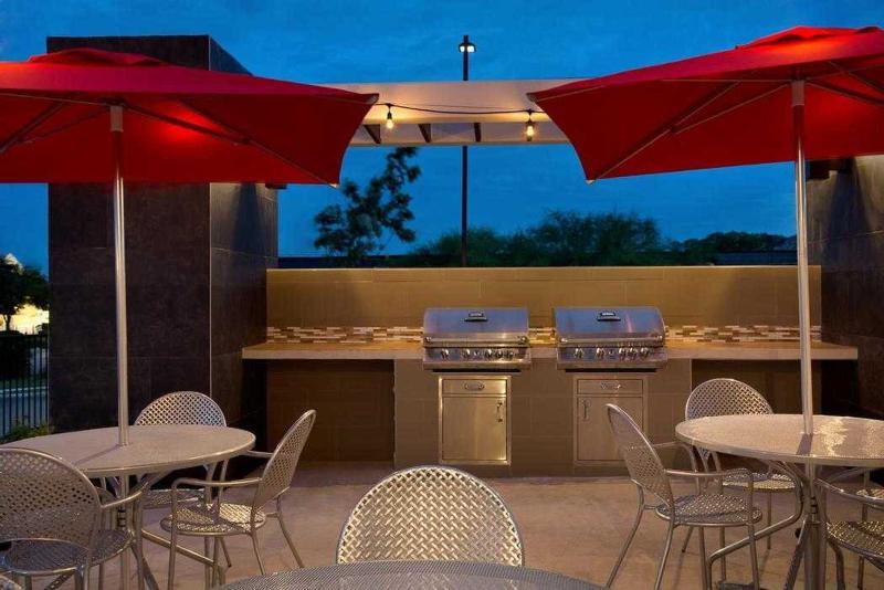 Home2 Suites By Hilton Edison Ngoại thất bức ảnh